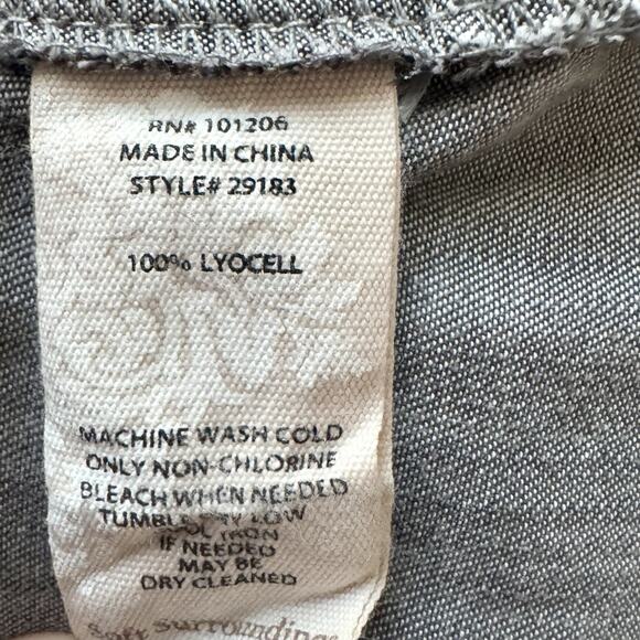 Soft Surroundings Gray Check Plaid Long Sleeve Button Up Shirt Womens Sz Medium - Picture 12 of 12